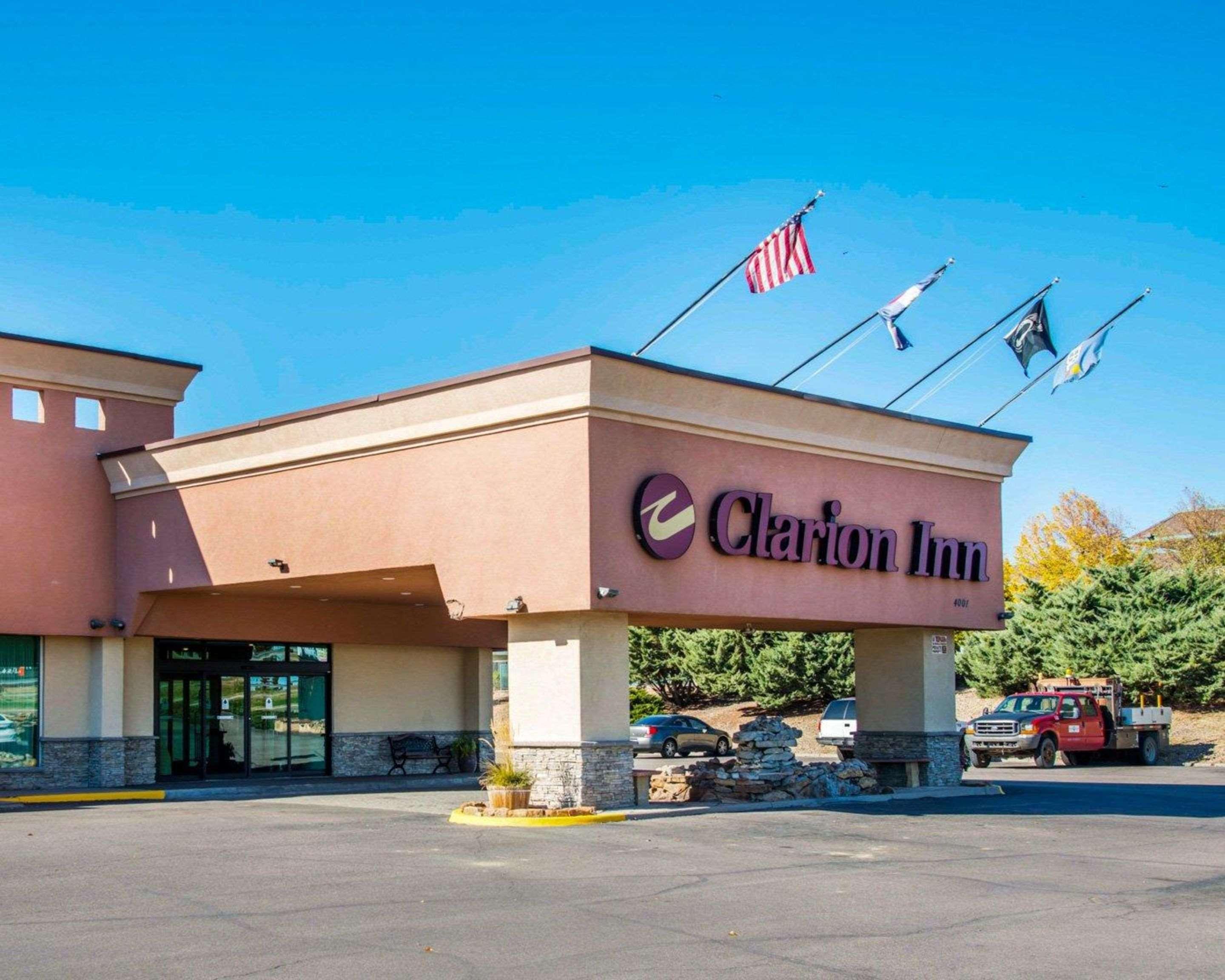 Clarion Inn Pueblo Bagian luar foto