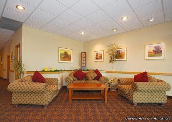 Clarion Inn Pueblo Interior foto