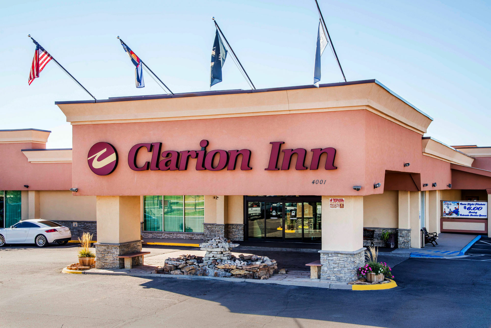 Clarion Inn Pueblo Bagian luar foto